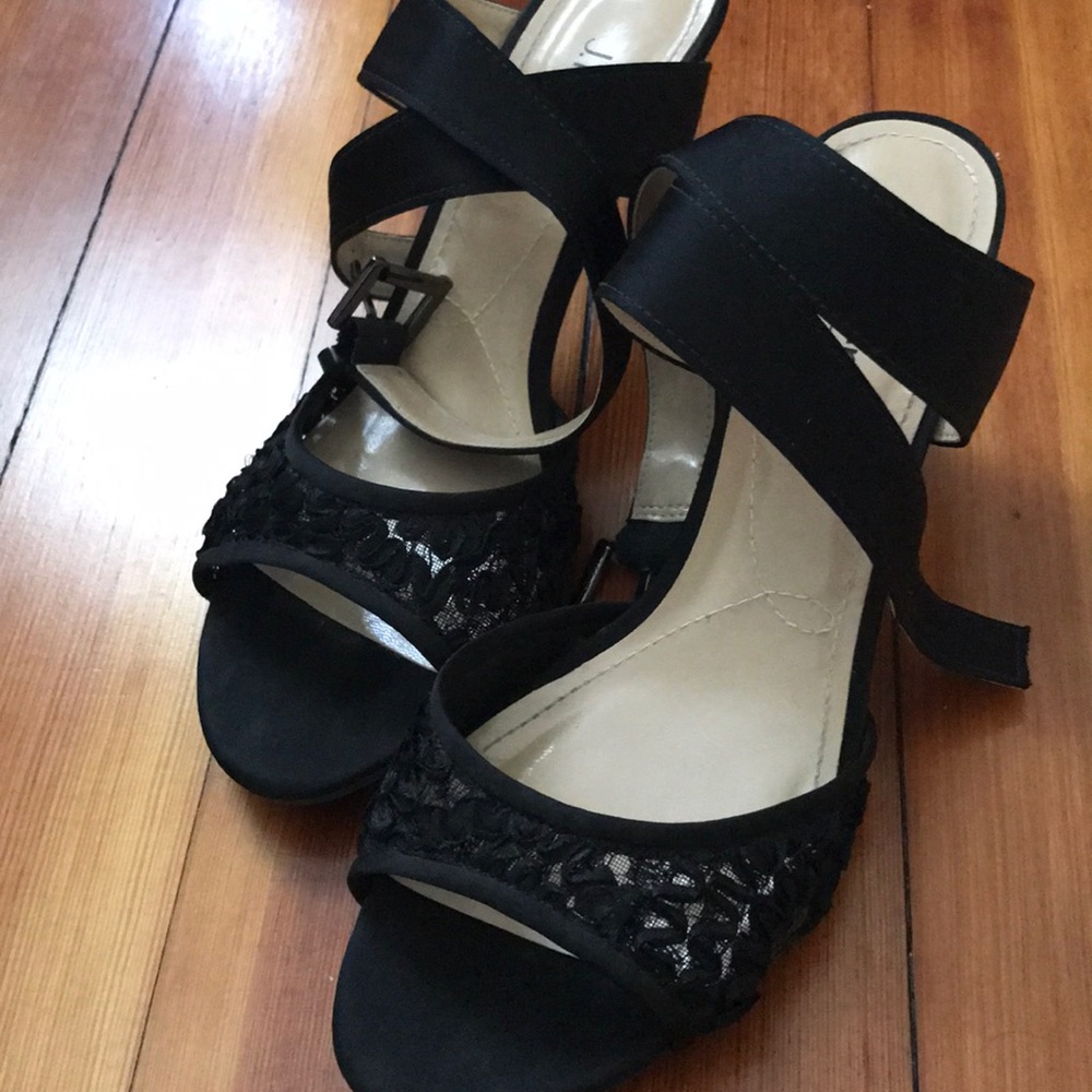 Black lace heels by J.Renee